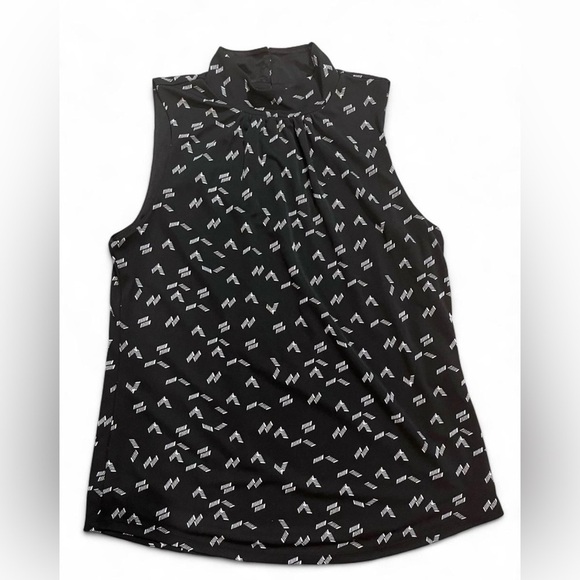 White House Black Market Tops - White House Black Market Black and White Geometric Blouse Goth Grunge Feminine